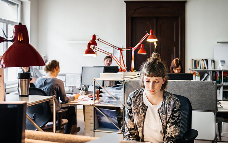 Россияне оценили свои расходы на офисные обеды