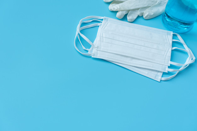 Психологи выяснили, кто не носит маски и не соблюдает карантин