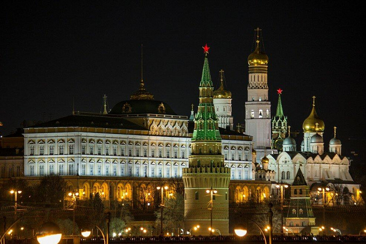 В МГУ призвали сменить экономическую модель в РФ