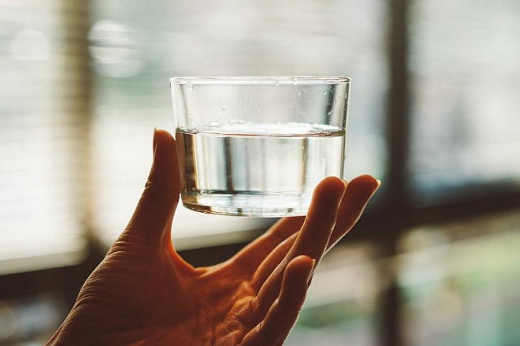 Названа доля антипрививочников среди оптимистов и пессимистов