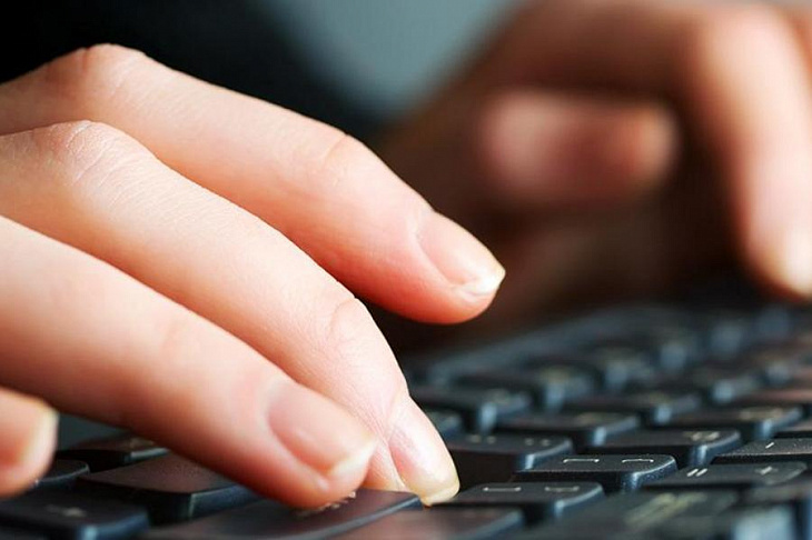 Эксперт рассказал о риске участников интернет-опросов