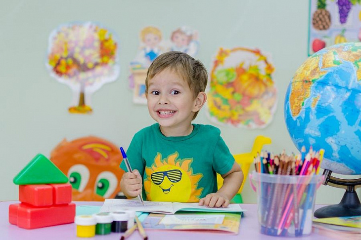 «Авито»: сколько стоит собрать ребенка в школу в 2020 году