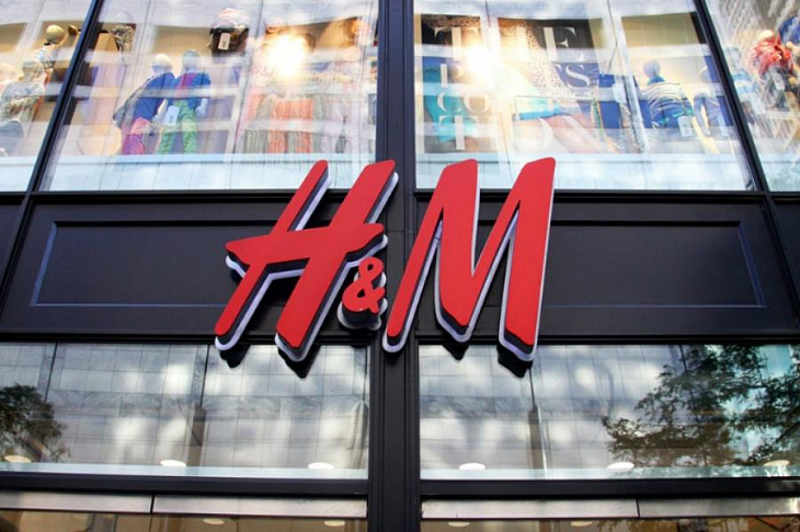 H&M открыла первый 3D-магазин