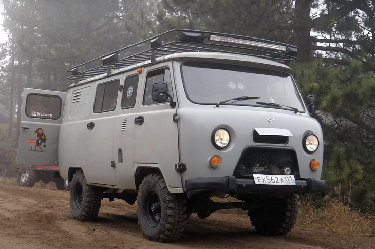 «Похожа на злой русский тостер!» Американцы сравнили «Буханку» с Jeep