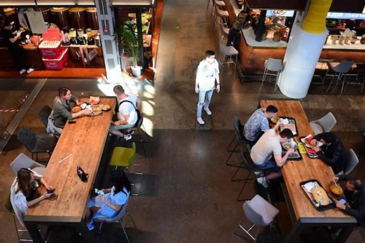 Гастромаркеты потянуло к жилью