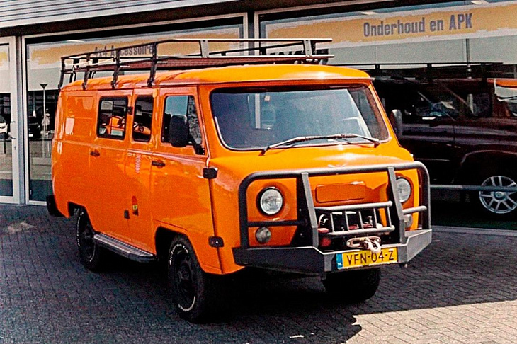 УАЗ рассказал, как в Европе дорабатывают «Буханки».