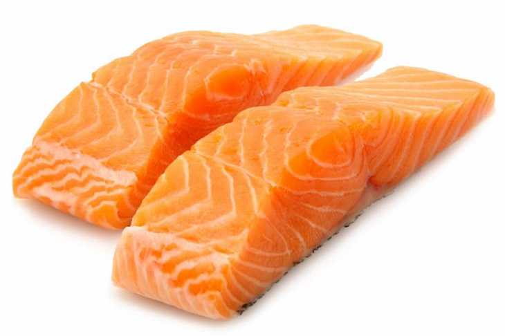 Лосось оказался опасным источником коронавирусной инфекции