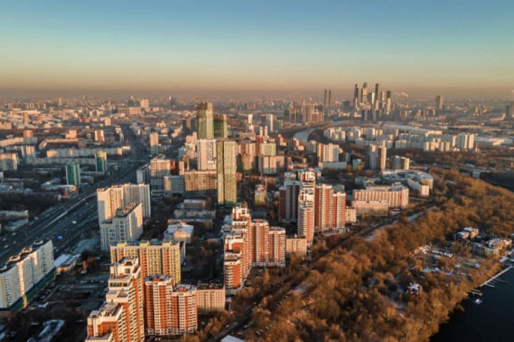 «Снижения ждать не стоит»: что будет с ценами на вторичное жилье в Москве 