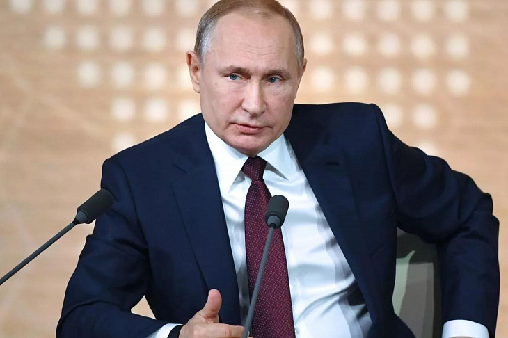 Путин поручил предоставить бесплатный доступ к Рунету
