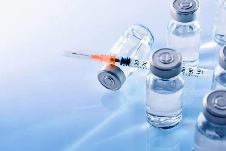 Вакцинация против COVID-19 проходит вполне успешно, говорит российская статистика