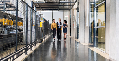 Дедолларизации не произойдет без изменения структуры экономики