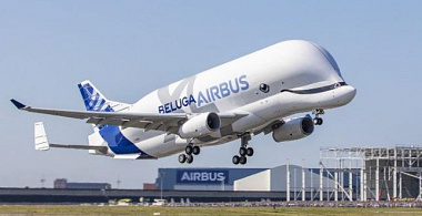 Фура в небе: самый большой самолет в мире