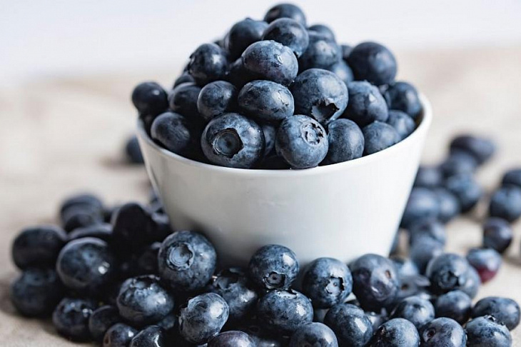 Диетолог рассказала о полезных свойствах черники