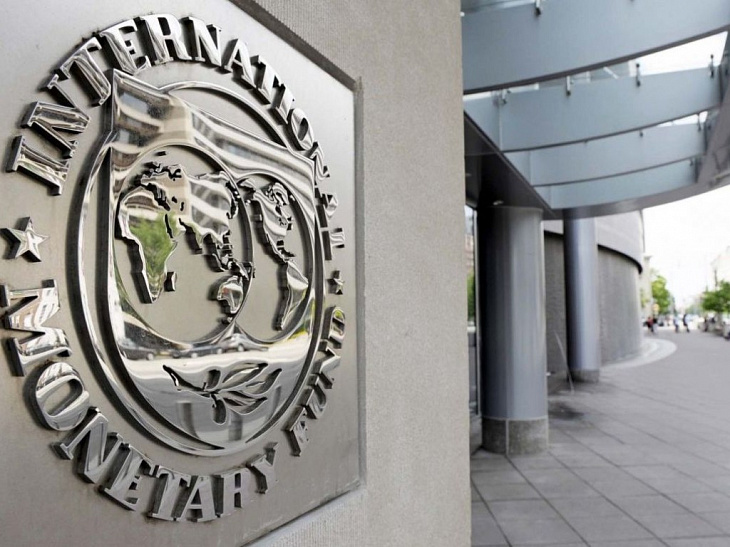 МВФ с начала пандемии выделил более 100 млрд долларов 82 странам на борьбу с ее последствиями