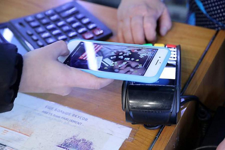 Эксперт рассказала об опасности функции бесконтактного приема платежей от Apple