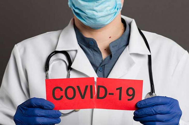 Ускорение заражения России, Путин остался на удаленке, и премьер Британии в больнице: новости пандемии COVID-19 