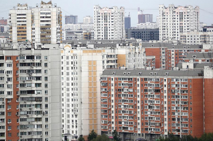 «Москва затоварена»: на сколько упали цены на съемное жилье после обвала спроса 