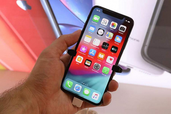 Большинство владельцев смартфона затруднилось сменить поисковик на устройстве