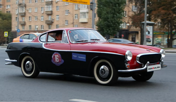 Космическая Москва на колёсах