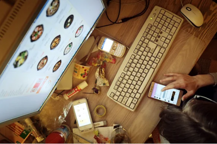 С оплатой не стоит торопицца