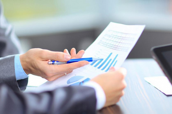 Глава АСИ: занятые в креативных индустриях получают на 20% больше средней зарплаты в РФ