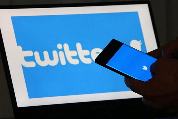 Песков назвал манипулированием блокировку российских аккаунтов в Twitter