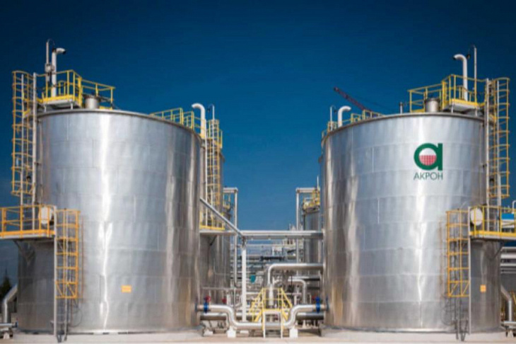 Акции «Акрона» потеряли более 10% после объявления дивидендов