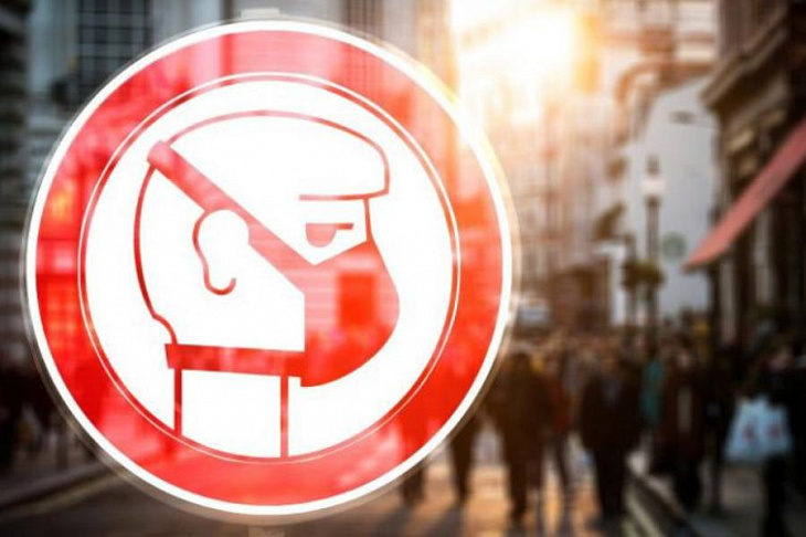 На курорте РФ с рекордным заражением вернули ограничения 