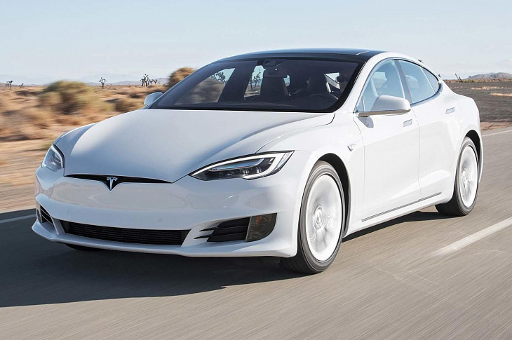 Илон Маск потерял за сутки 5 миллиардов долларов из-за ДТП с Tesla