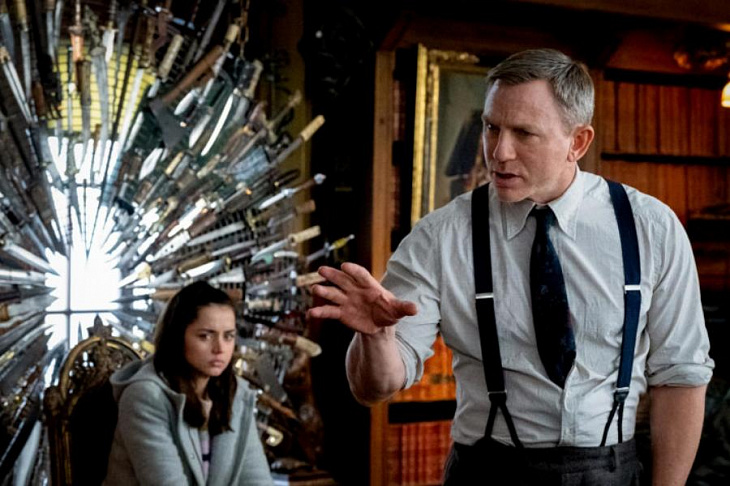 Благодаря Netflix авторы «Достать ножи» получат по 100 млн долларов