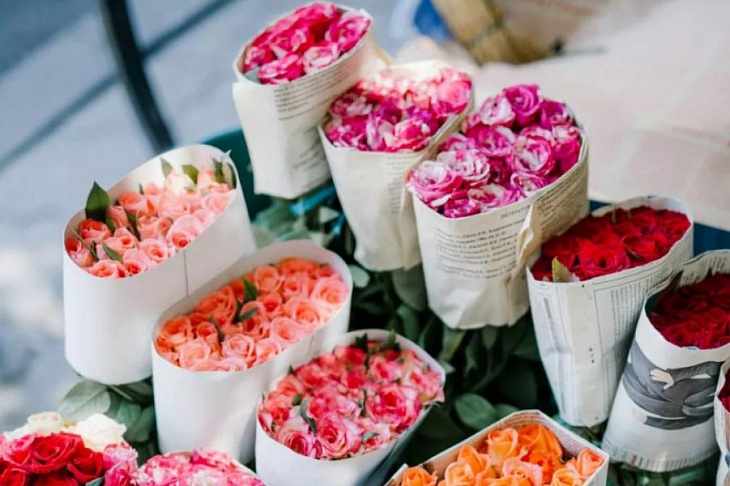 «Яндекс. Маркет» запустил экспресс-доставку цветов