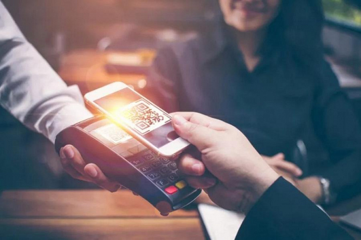 Из-за системы QR-кодов ТЦ могут потерять до 80% посетителей
