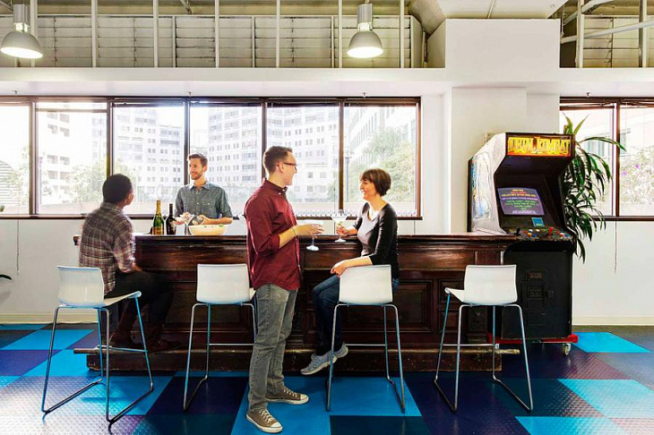 Танцы скворцов. Как построить сильную духом команду 