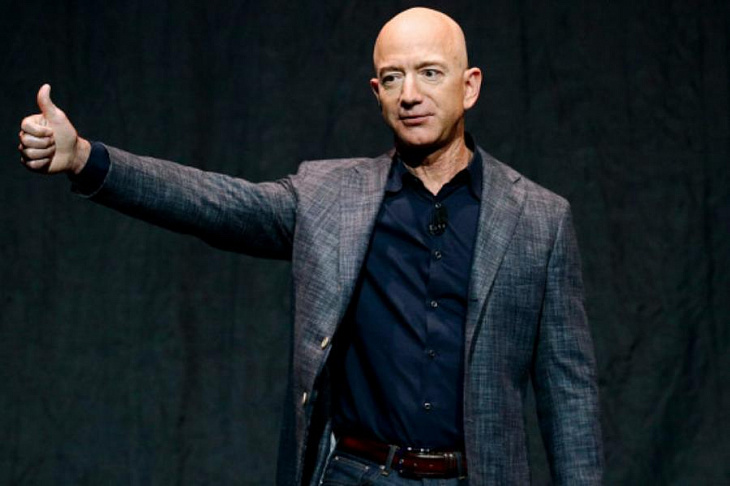 Состояние Безоса снова побило рекорд на фоне отмены контракта Microsoft
