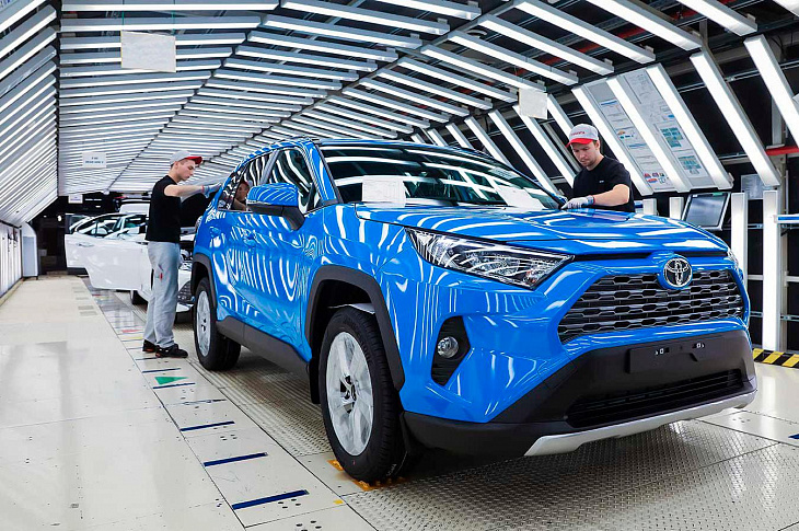 Гид по зарплатам на автозаводах России: где платят ₽95 тыс. в месяц