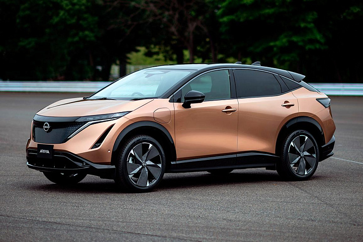 Nissan представил электрокроссовер для России. 9 карточек 