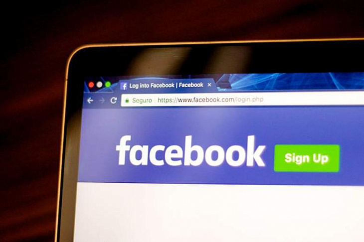 ФССП приступила к принудительному взысканию 26 млн рублей с Facebook