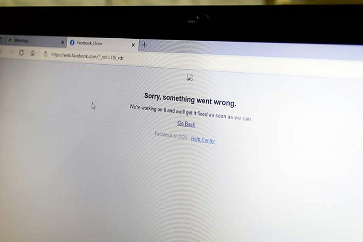 В Кремле прокомментировали массовые сбои в работе социальных сетей