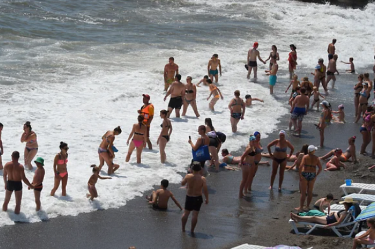 Отдых в Крыму становится недоступным