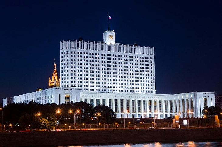 Правительство вернулось к идее снизить страховые взносы