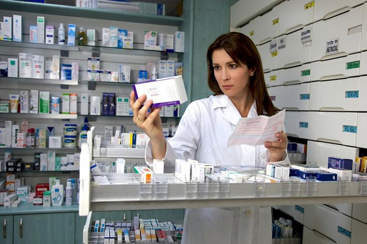 В аптеках России начались продажи препарата от коронавируса «Арепливир»