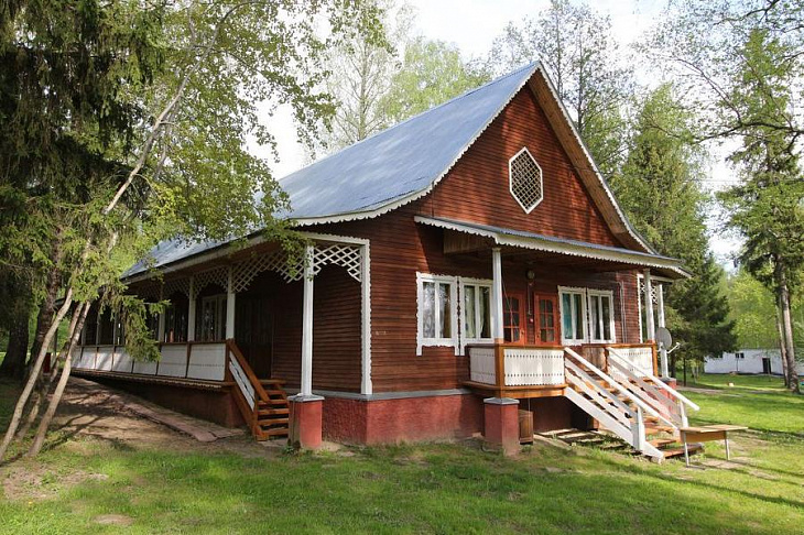 Стоит ли покупать дачу сейчас или подождать до осени