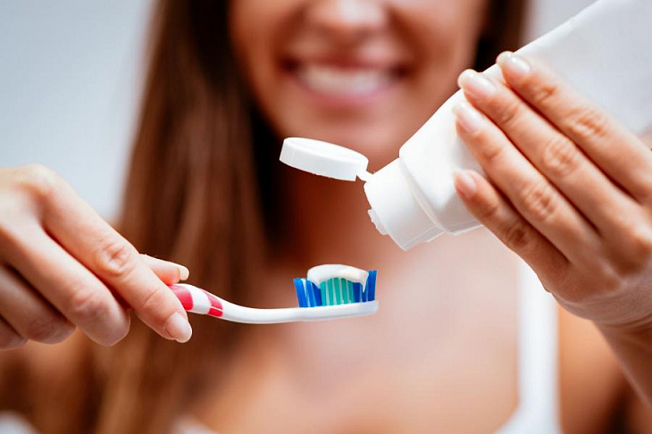 Неврологи рассказали, почему жизненно важно следить за полостью рта