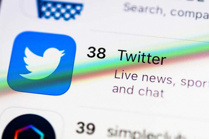 РКН потребовал от Twitter объяснений из-за блокировки страницы Мосизбиркома