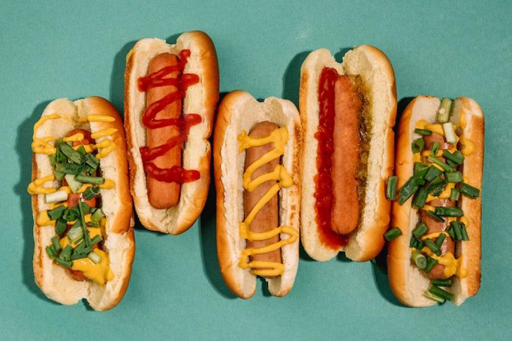 Один хот-дог отнимает 36 минут здоровой жизни