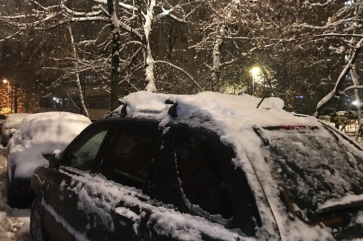 Что делать, если машина застряла в сугробе. Водителям дали 5 советов