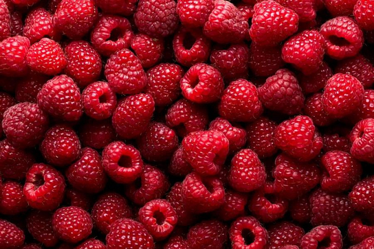 Диетолог назвала противопоказания для употребления малины