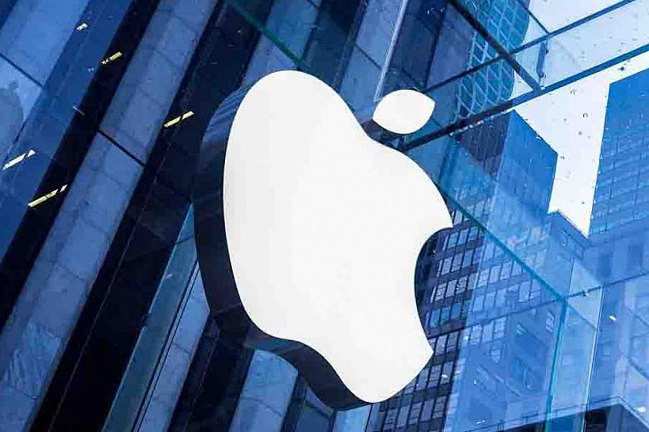 Apple и Netflix обсудили возможную покупку прав на премьеру нового фильма о Бонде