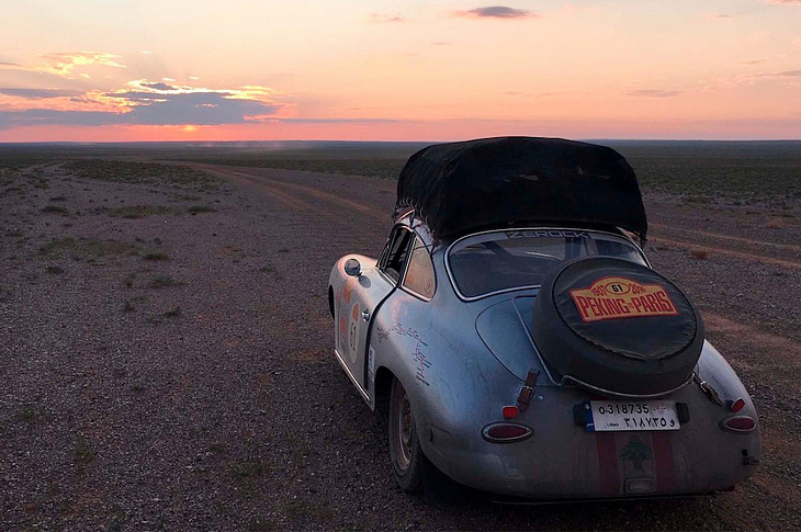 Кругосветки на Porsche: 5 историй о безумных путешествиях