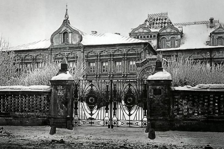 Избы, палаты и дом-яйцо: 10 зданий, которые нужно увидеть в Москве